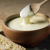 La cancoillotte est un fromage à pâte fondue principalement fabriqué en Franche-Comté, ainsi qu'en Lorraine et au Luxembourg (où son nom est Kachkéis).