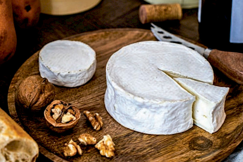 Atelier "Initiation au fromage affiné maison" avec Sylvain Puccini, auteur du livre Fabriquer son fromage maison.