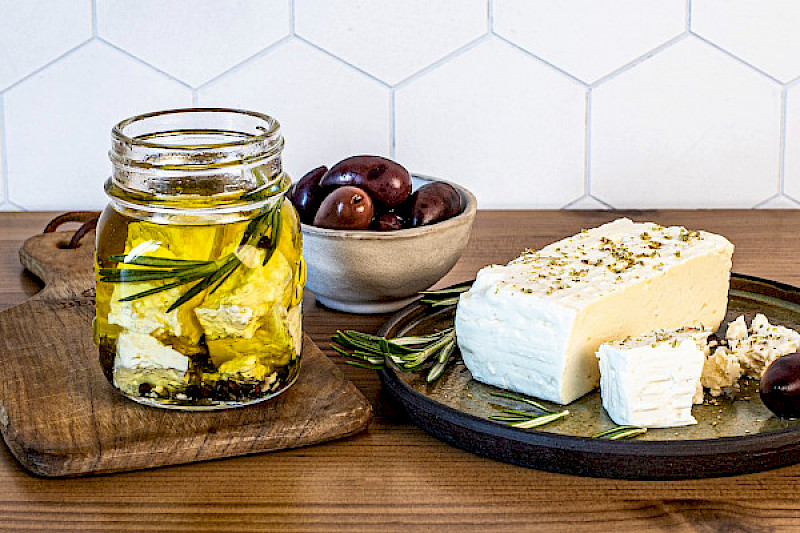 Atelier "Initiation au fromage maison" avec Sylvain Puccini, auteur du livre Fabriquer son fromage maison.